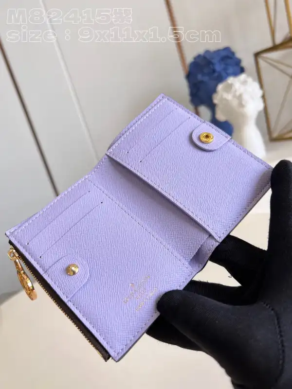 TO Louis Vuitton Lisa Wallet