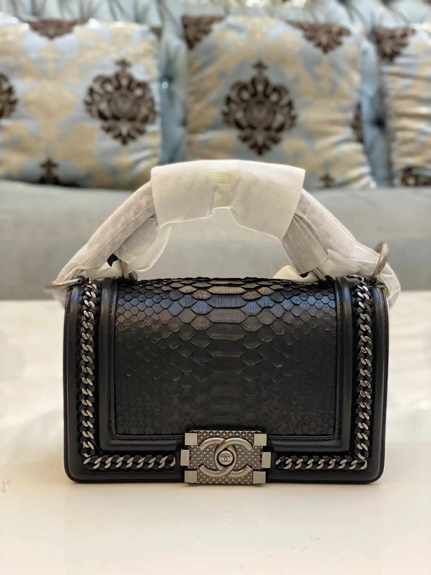 CHANEL BOY BAG 20CM