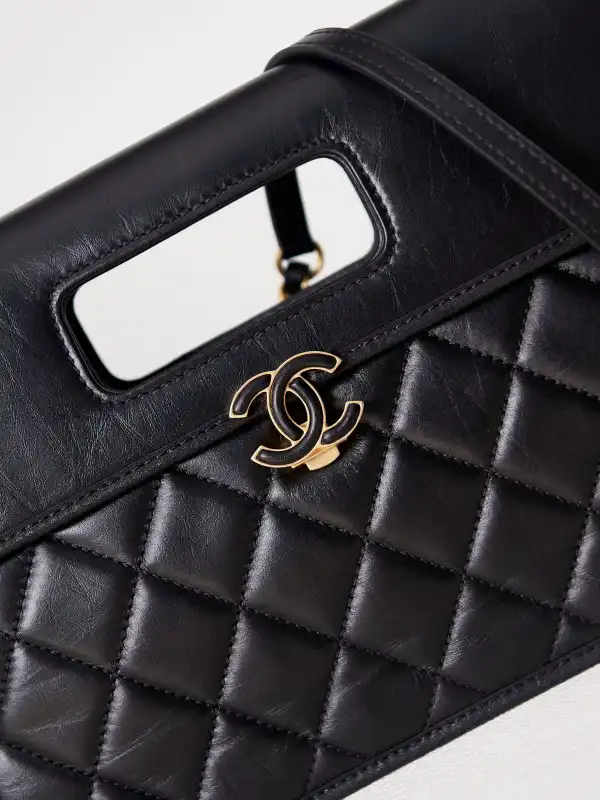 Firstbag Ru CHANEL SMALL TOTE