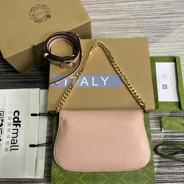 Gucci Blondie shoulder bag