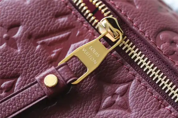 LOUIS VUITTON POCHETTE METIS