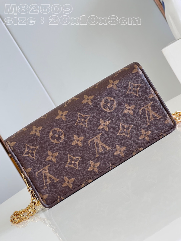 [FREE SHIPPING] LOUIS VUITTON Wallet On Chain Lily