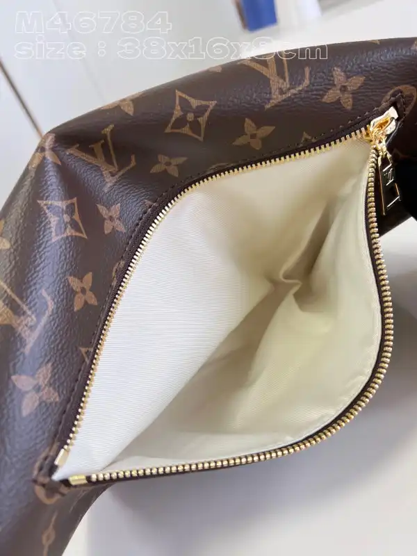 First bag ru LOUIS VUITTON High Rise