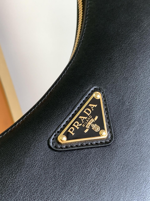 HOT SALE Prada Arqué leather shoulder bag-22.5*18.5*6cm