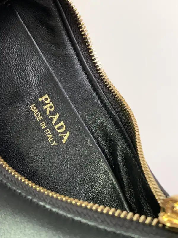 Bagsoffer Prada Arqué leather shoulder bag-22.5*18.5*6cm