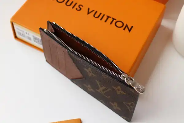 Rep LOUIS VUITTON COIN CARD HOLDER