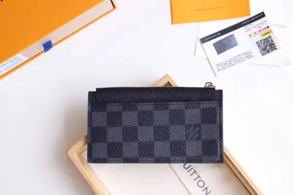 TO LOUIS VUITTON COIN CARD HOLDER