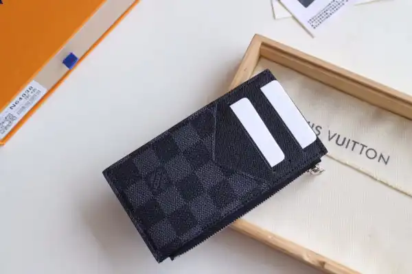 TO LOUIS VUITTON COIN CARD HOLDER