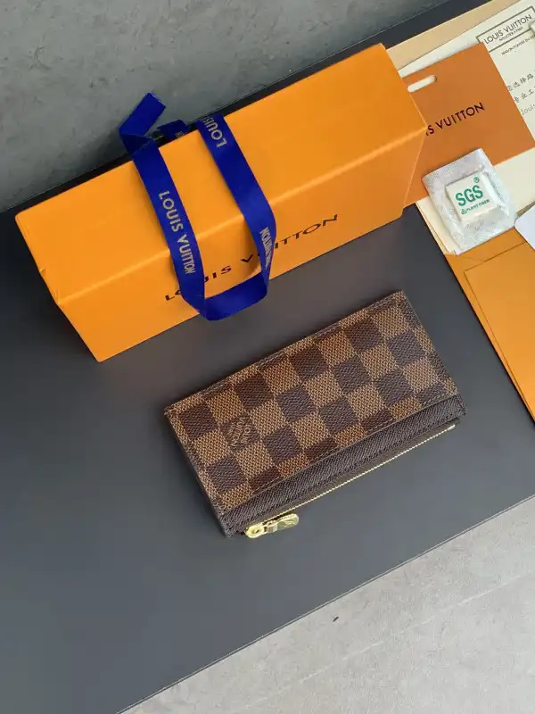 TO LOUIS VUITTON COIN CARD HOLDER