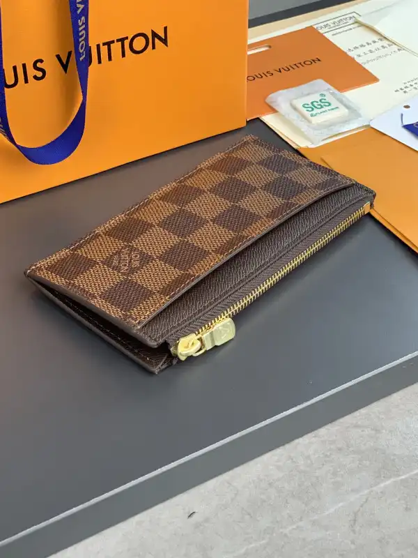 TO LOUIS VUITTON COIN CARD HOLDER