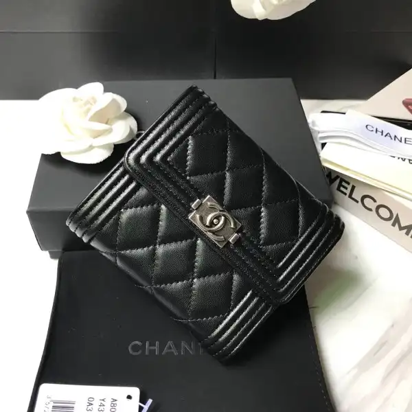 CHANEL WALLET