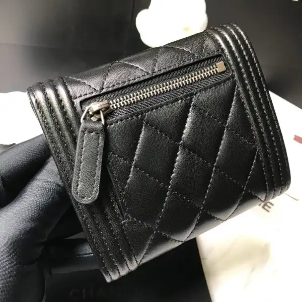 CHANEL WALLET