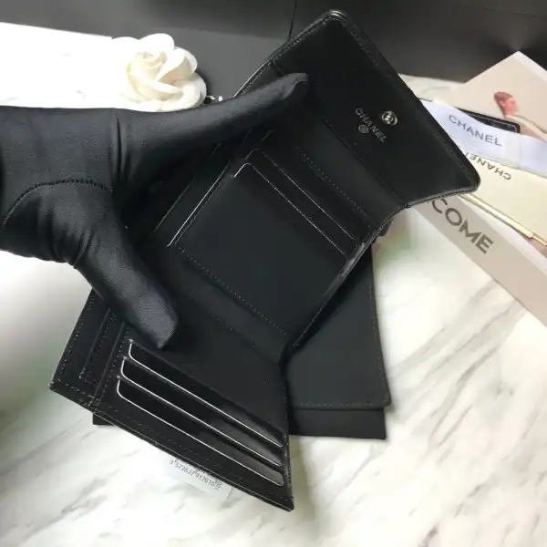 CHANEL WALLET