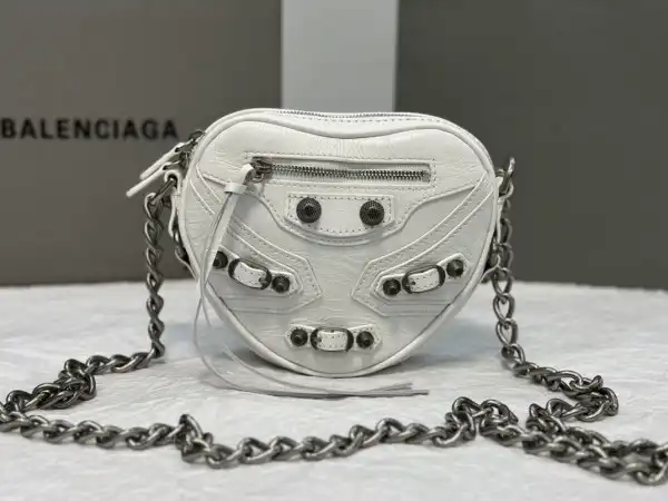 TO BALENCIAGA  Le Cagole Heart mini metallic crinkled-leather shoulder bag