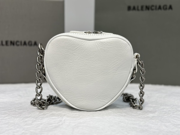 HOT SALE BALENCIAGA  Le Cagole Heart mini metallic crinkled-leather shoulder bag