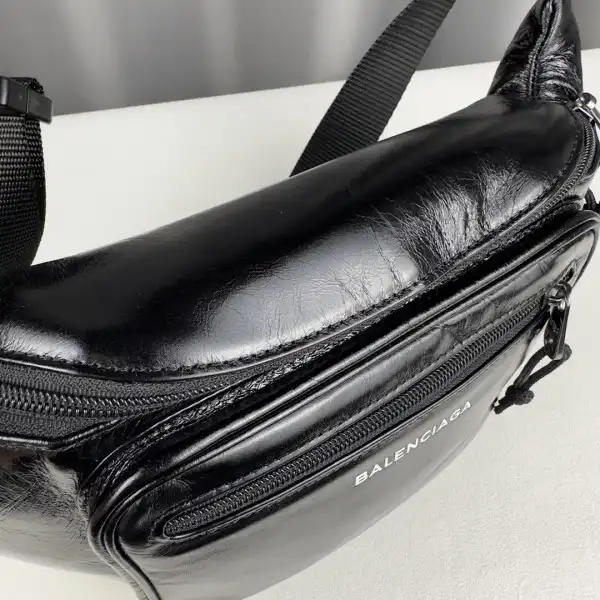 BALENCIAGA EVERYDAY BELTPACK