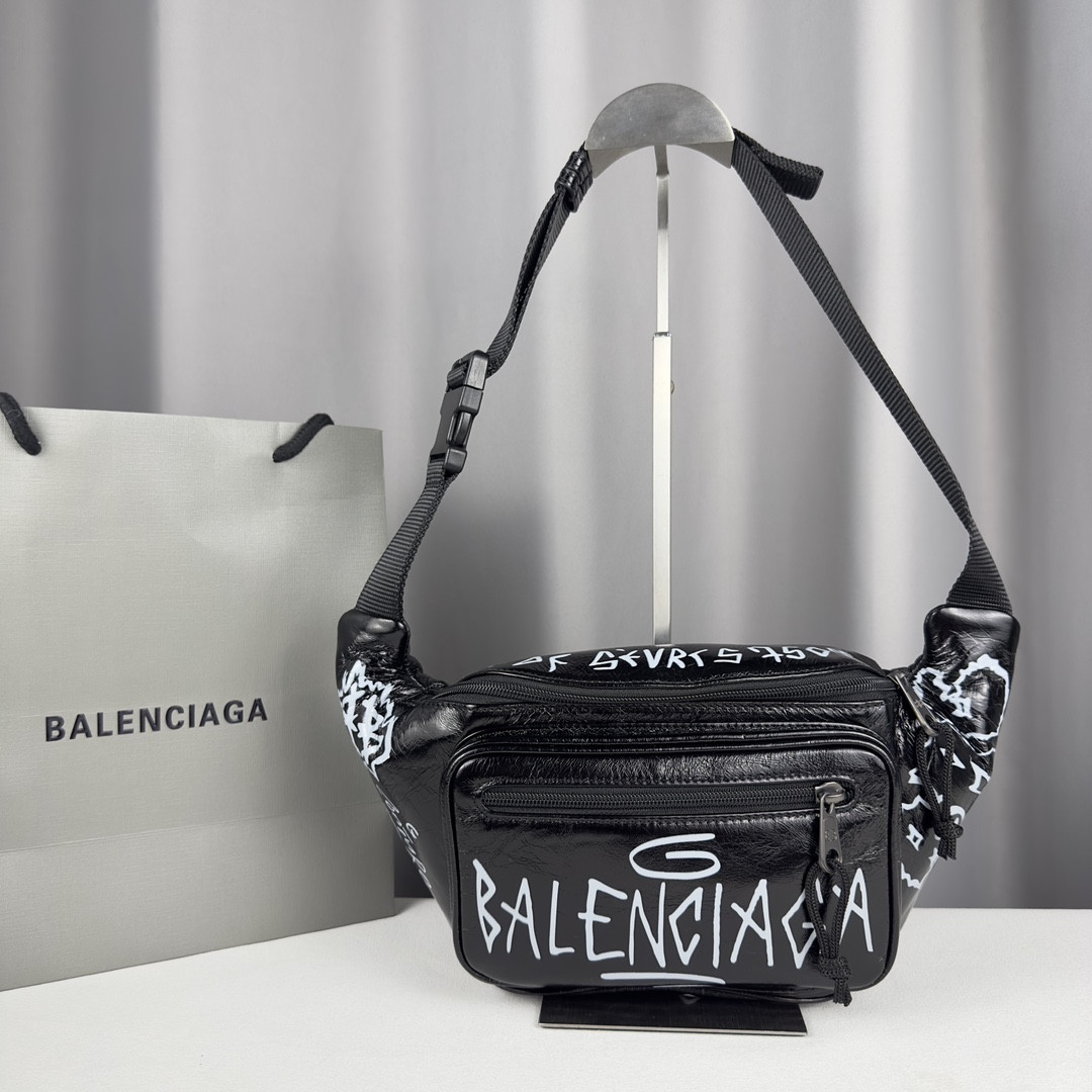 HOT SALE BALENCIAGA EVERYDAY BELTPACK