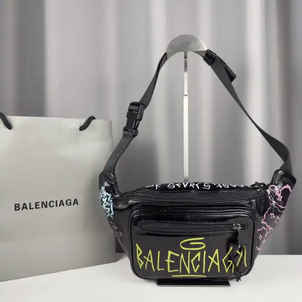 Frstbag ru BALENCIAGA EVERYDAY BELTPACK