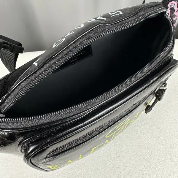 BALENCIAGA EVERYDAY BELTPACK