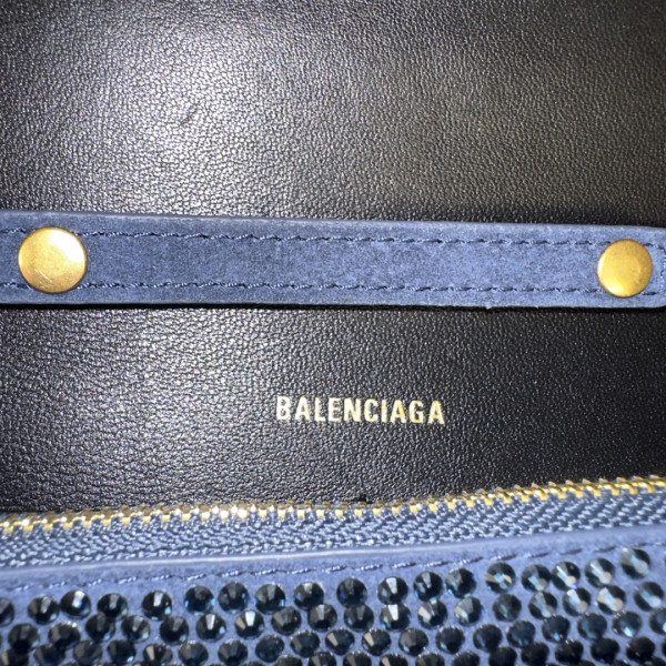 HOT SALE BALENCIAGA HOURGLASS WALLET ON CHAIN