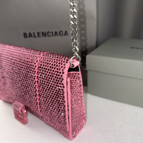 BALENCIAGA HOURGLASS WALLET ON CHAIN