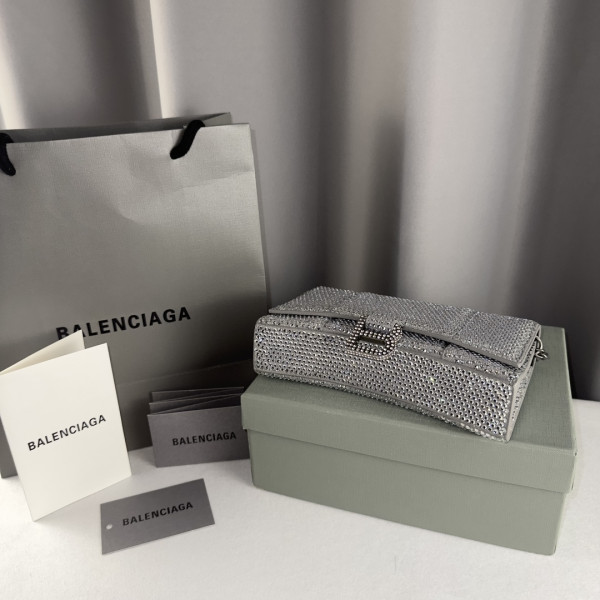 HOT SALE BALENCIAGA HOURGLASS WALLET ON CHAIN