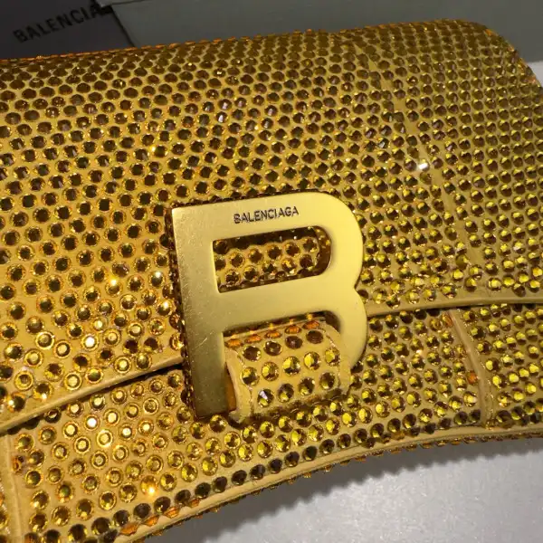 BALENCIAGA HOURGLASS WALLET ON CHAIN