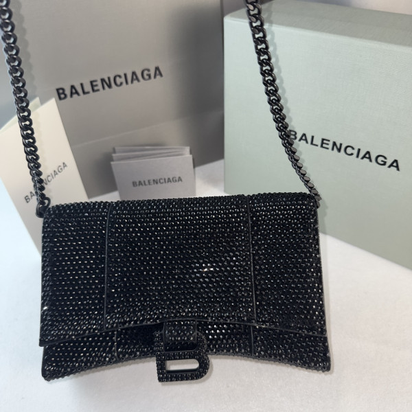 HOT SALE BALENCIAGA HOURGLASS WALLET ON CHAIN