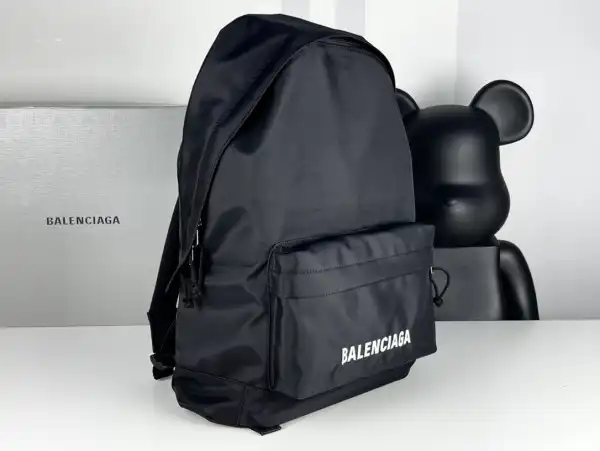 Frstbag ru BALENCIAGA BACKPACK