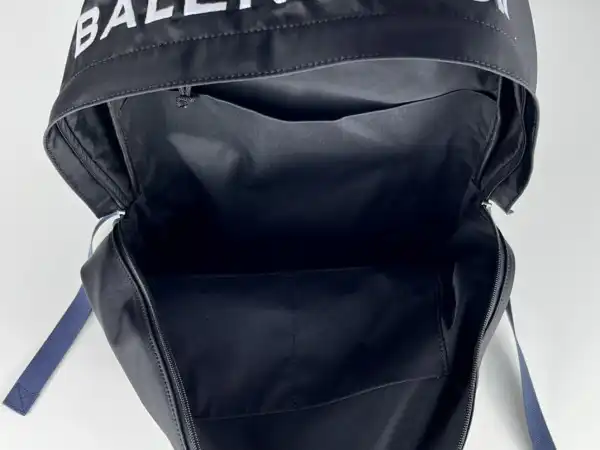 First bag ru BALENCIAGA BACKPACK