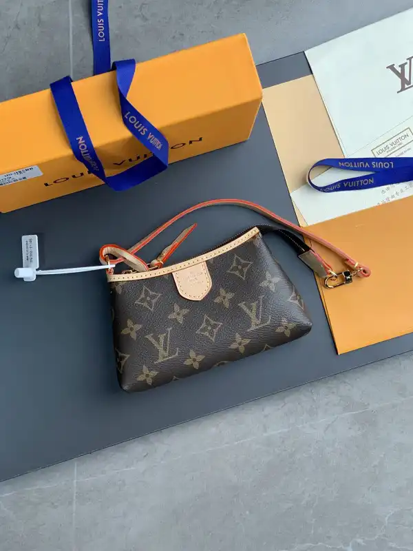 Aaa replica bags LOUIS VUITTON Monogram Mini Pochette Delightful Pouch