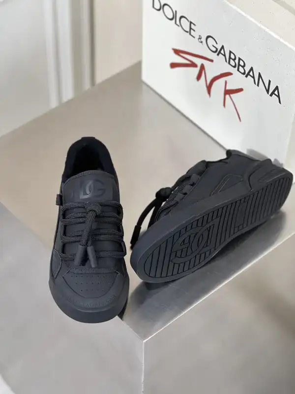 First bag ru Dolce&Gabbana SNEAKER