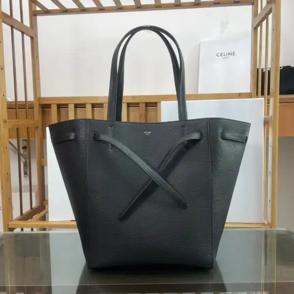 First bag ru CELIN* SMALL CABAS PHANTOM IN SOFT GRAINED CALFSKIN