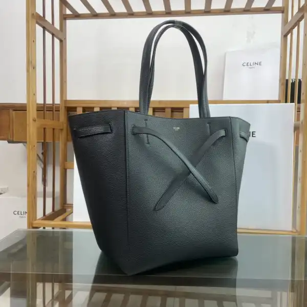 First bag ru CELIN* SMALL CABAS PHANTOM IN SOFT GRAINED CALFSKIN