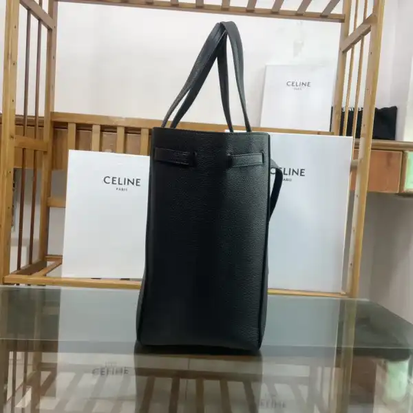 First bag ru CELIN* SMALL CABAS PHANTOM IN SOFT GRAINED CALFSKIN