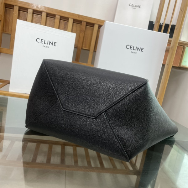 HOT SALE CELIN* SMALL CABAS PHANTOM IN SOFT GRAINED CALFSKIN