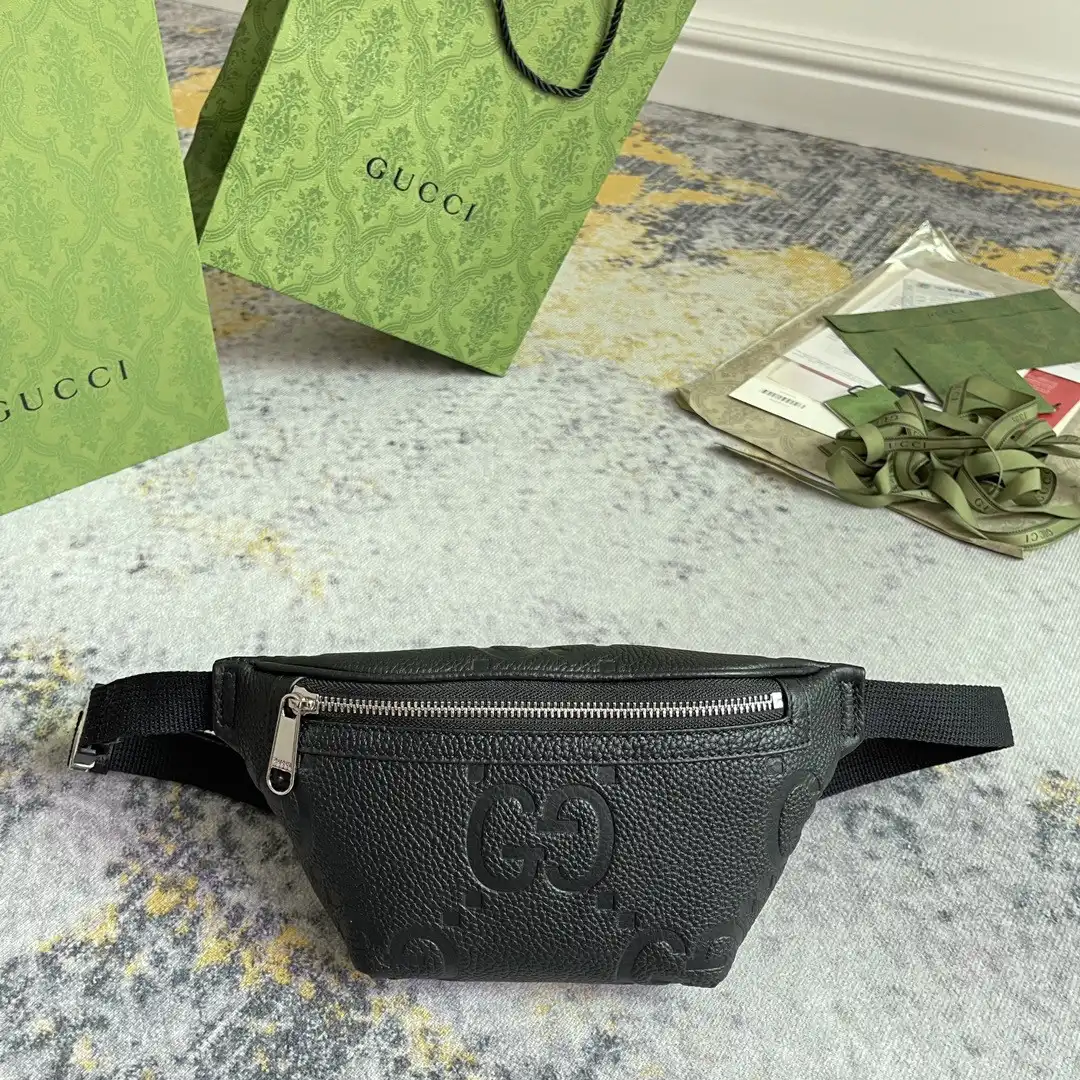 Gucci JUMBO GG SMALL BELT BAG