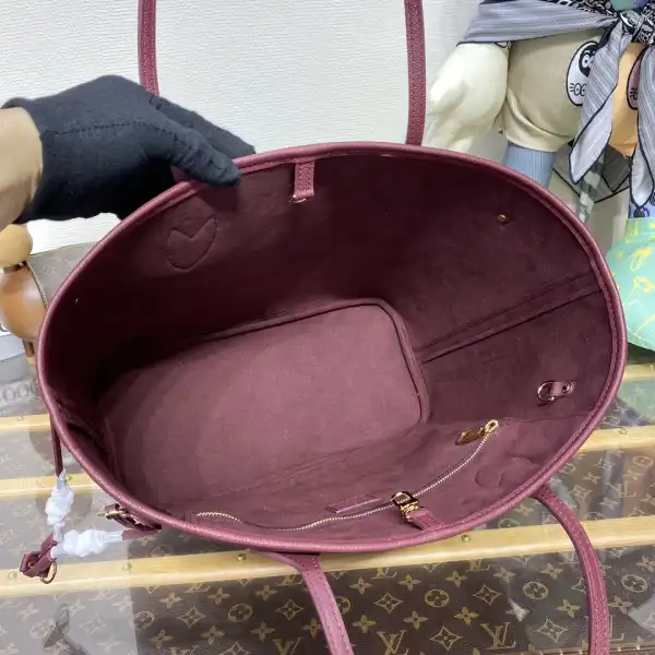 First bag ru LOUIS VUITTON NEVERFULL MM