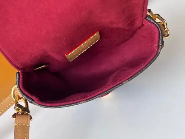 Frstbag ru LOUIS VUITTON MICRO CHANTILLY