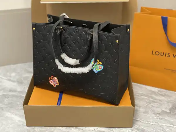 AAA Replica Ru LOUIS VUITTON X YK ONTHEGO MM