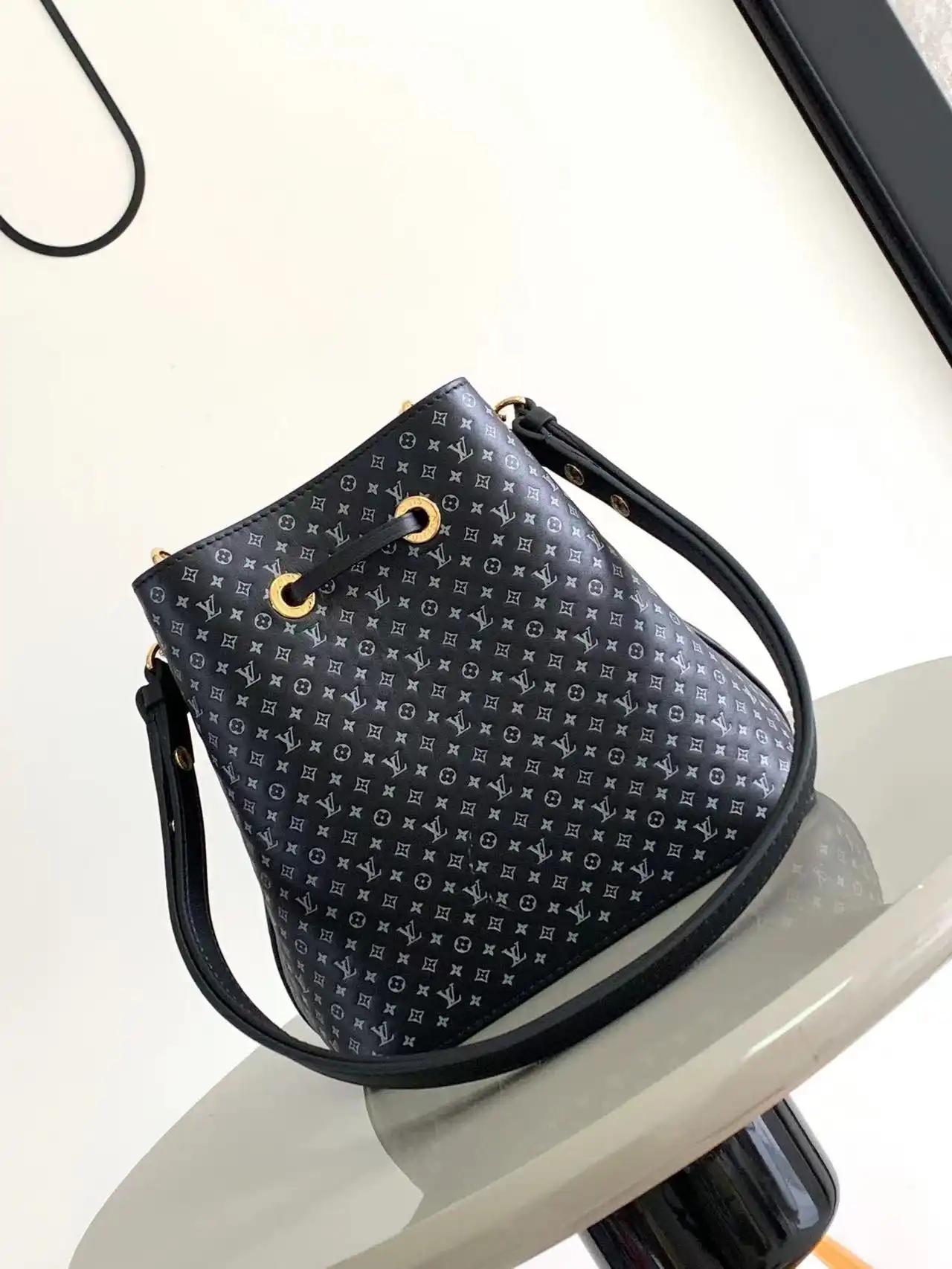 Rep LOUIS VUITTON NÉONOÉ BB