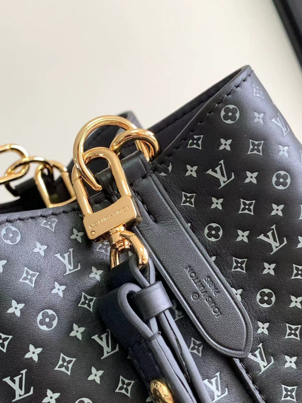 HOT SALE LOUIS VUITTON NÉONOÉ BB