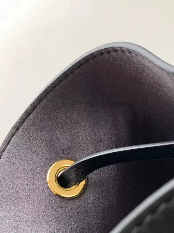 Rep LOUIS VUITTON NÉONOÉ BB