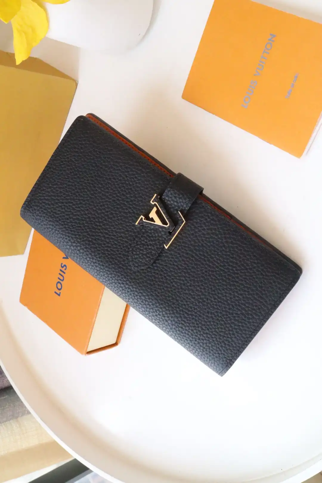 Aaa replica ru LOUIS VUITTON VERTICAL WALLET