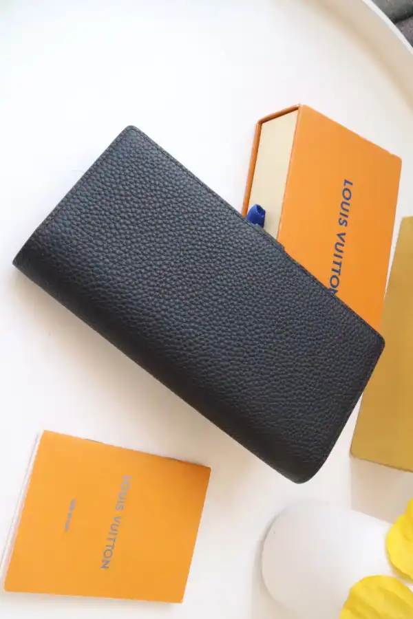 How to buy Cheap LOUIS VUITTON VERTICAL WALLET