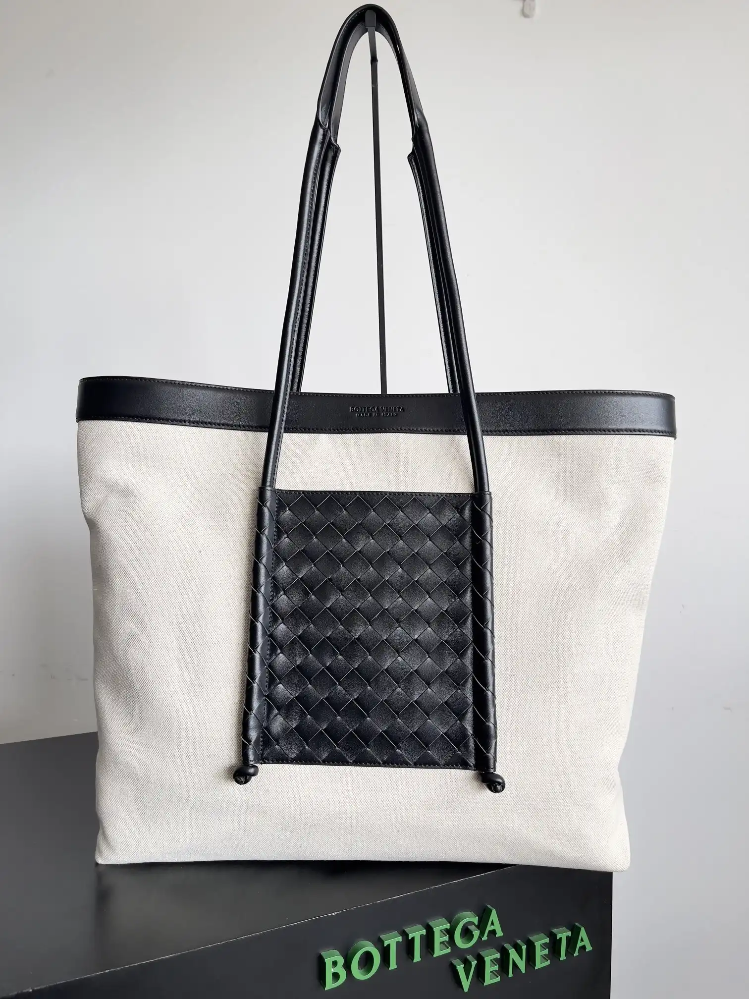 BOTTEGA VENETA Portello Tote