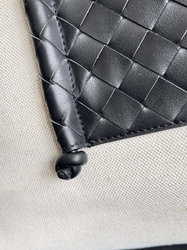 HOT SALE BOTTEGA VENETA Portello Tote