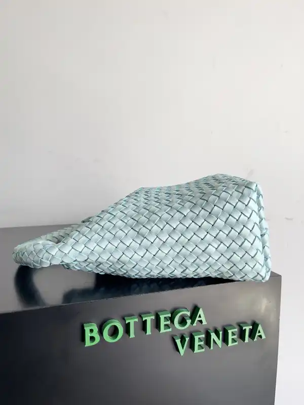 BOTTEGA VENETA SMALL ANDIAMO