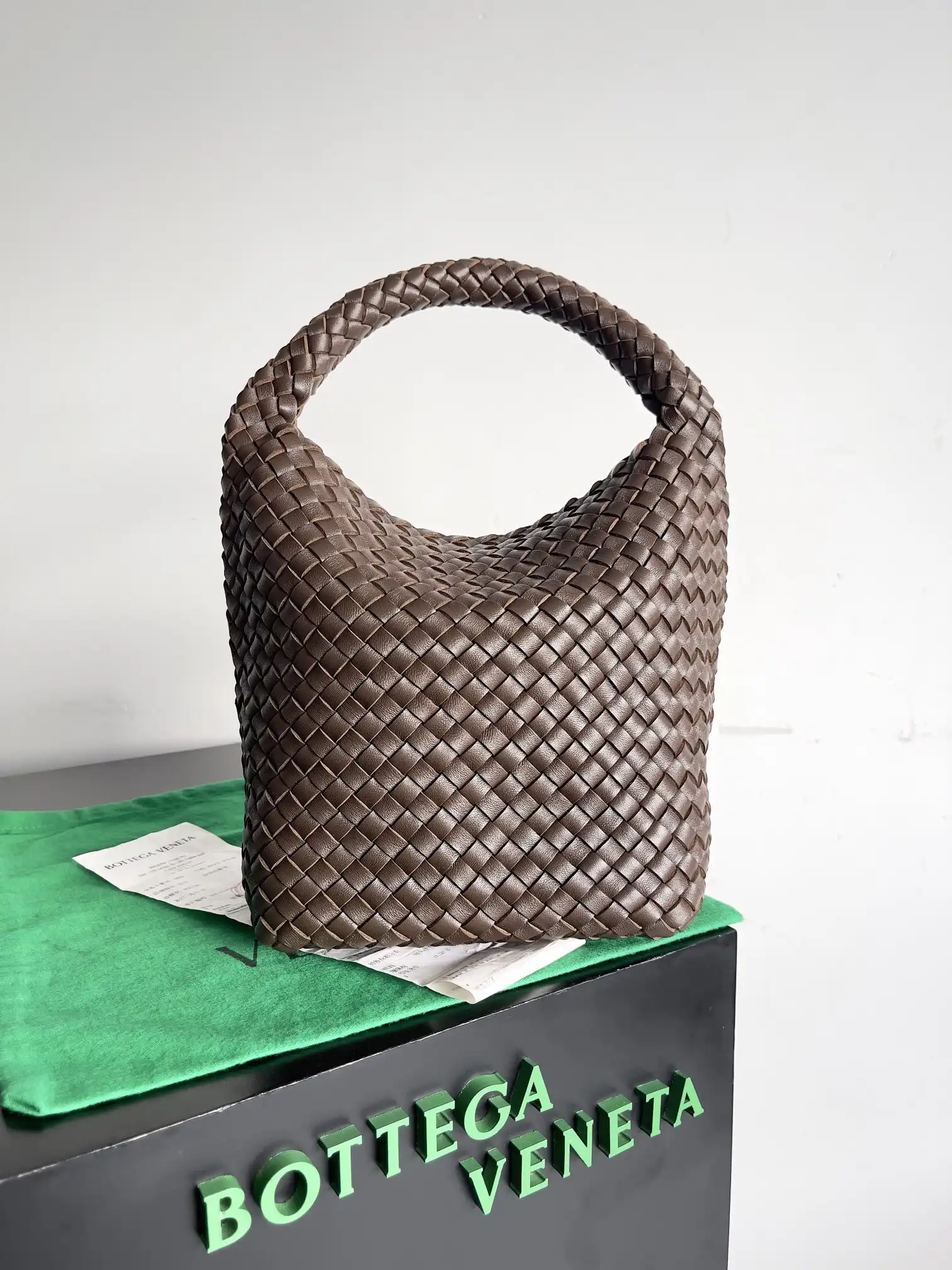 BOTTEGA VENETA SMALL ANDIAMO