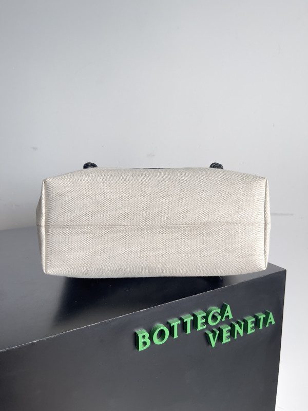 HOT SALE BOTTEGA VENETA Portello Tote